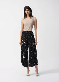 Joseph Ribkoff Silky Knit Geometric Print Culotte Pant