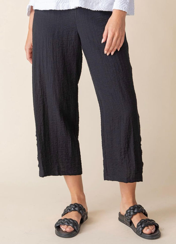 Habitat Express Travel Ruched Straight Crop Pant