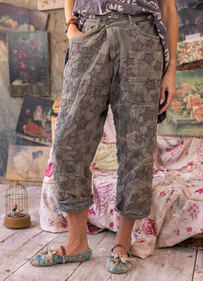 Magnolia Pearl Star Appliqué Miner Pants