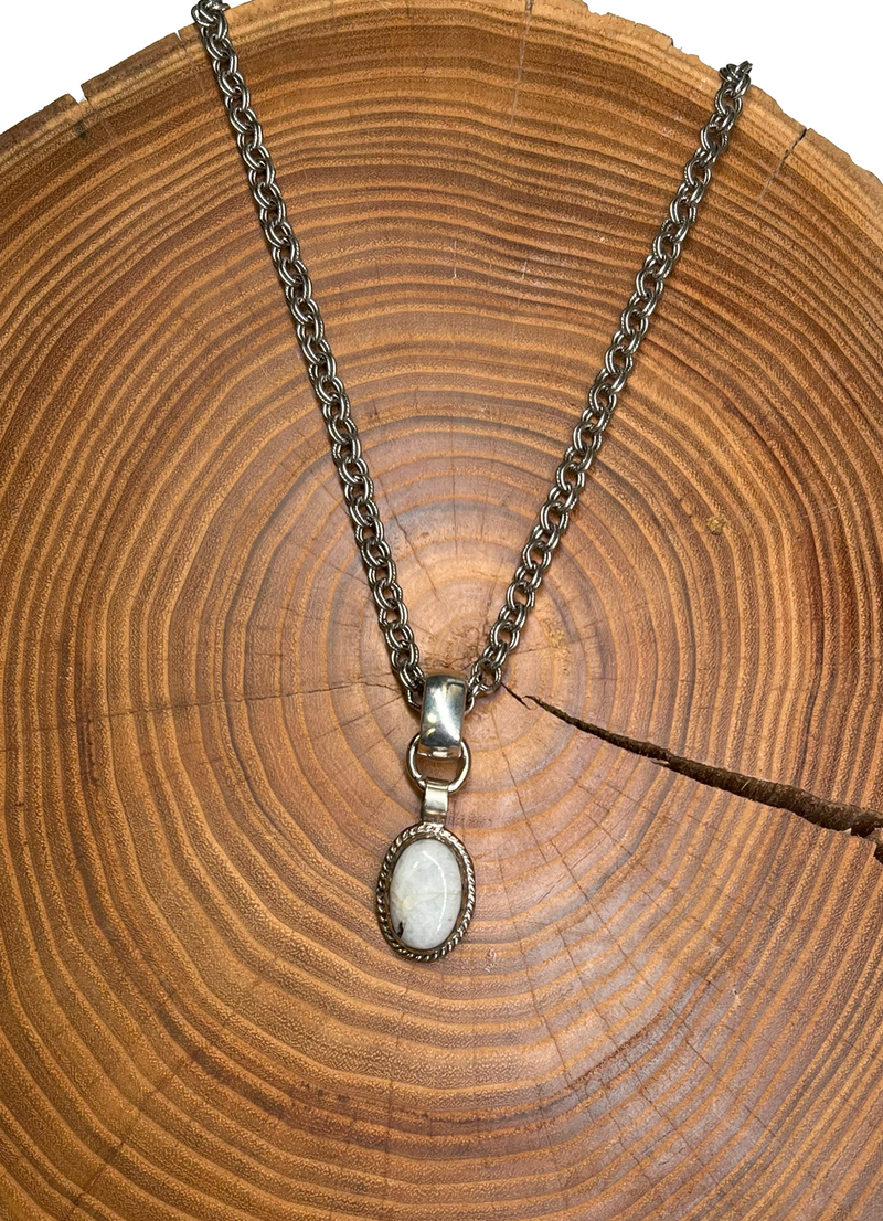 Belle Via Jewelry Moonstone Necklace