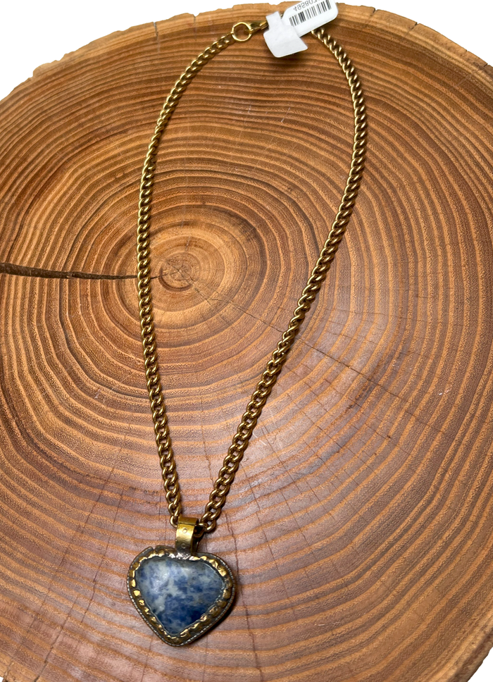 Belle Via Jewelry Sodalite Heart Necklace