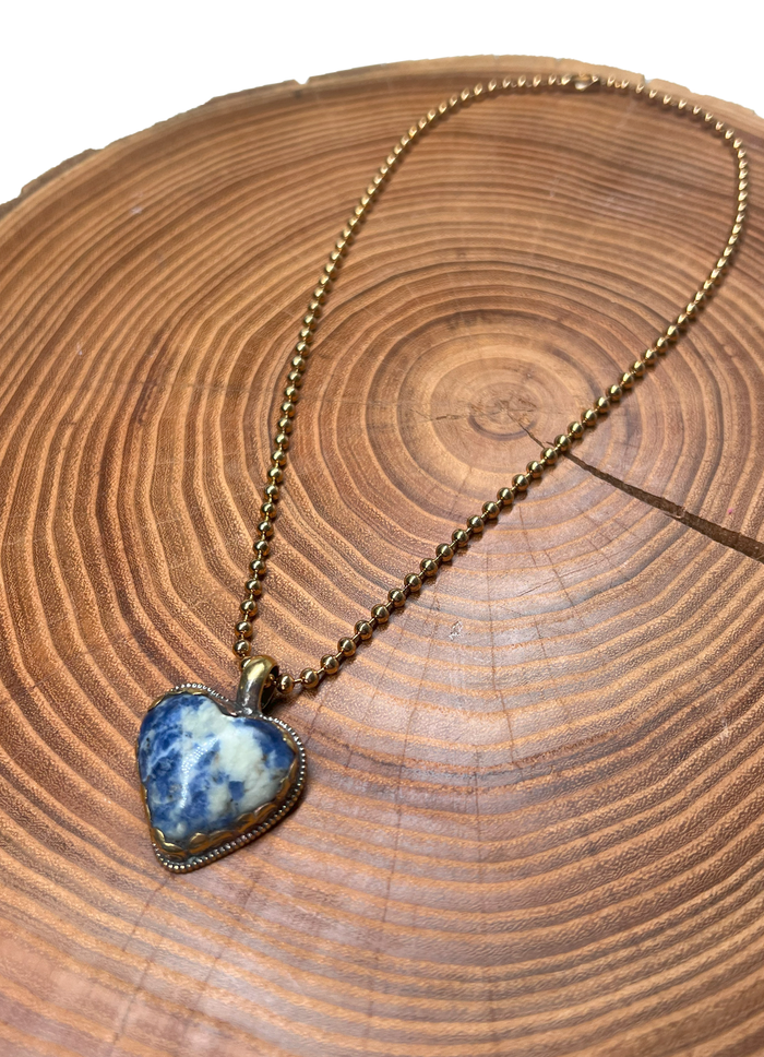 Belle Via Jewelry Sodalite Heart Necklace