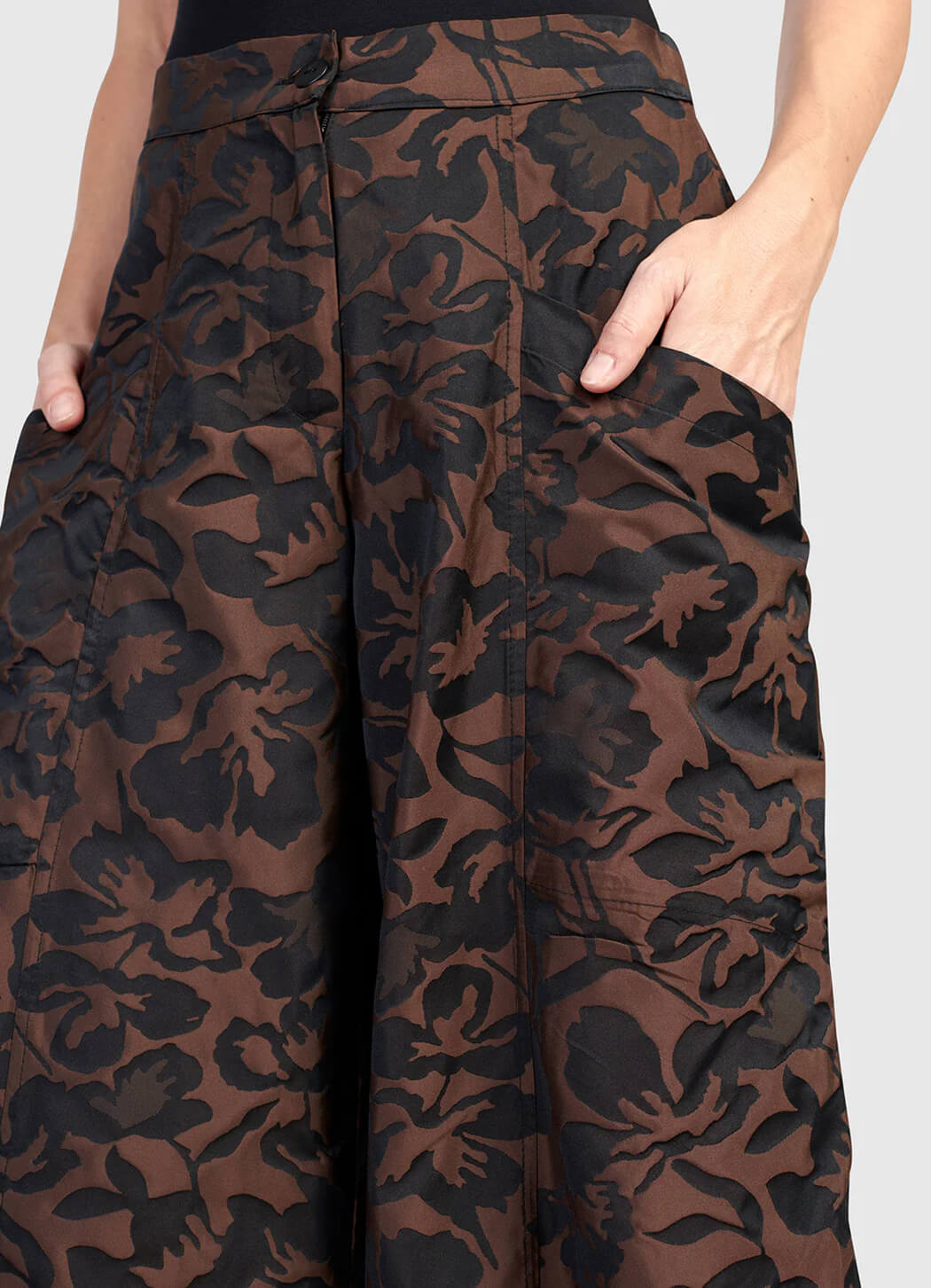 Alembika Floral Jacquard Punto Pant