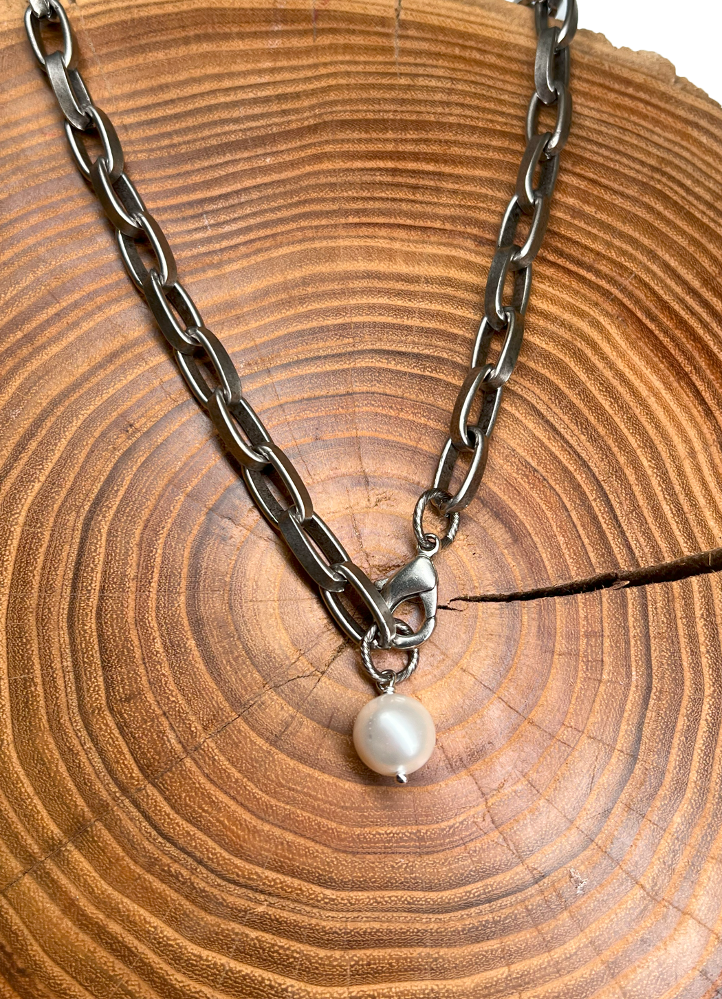 Belle Via Jewelry Chunky Chain with Pearl Necklace