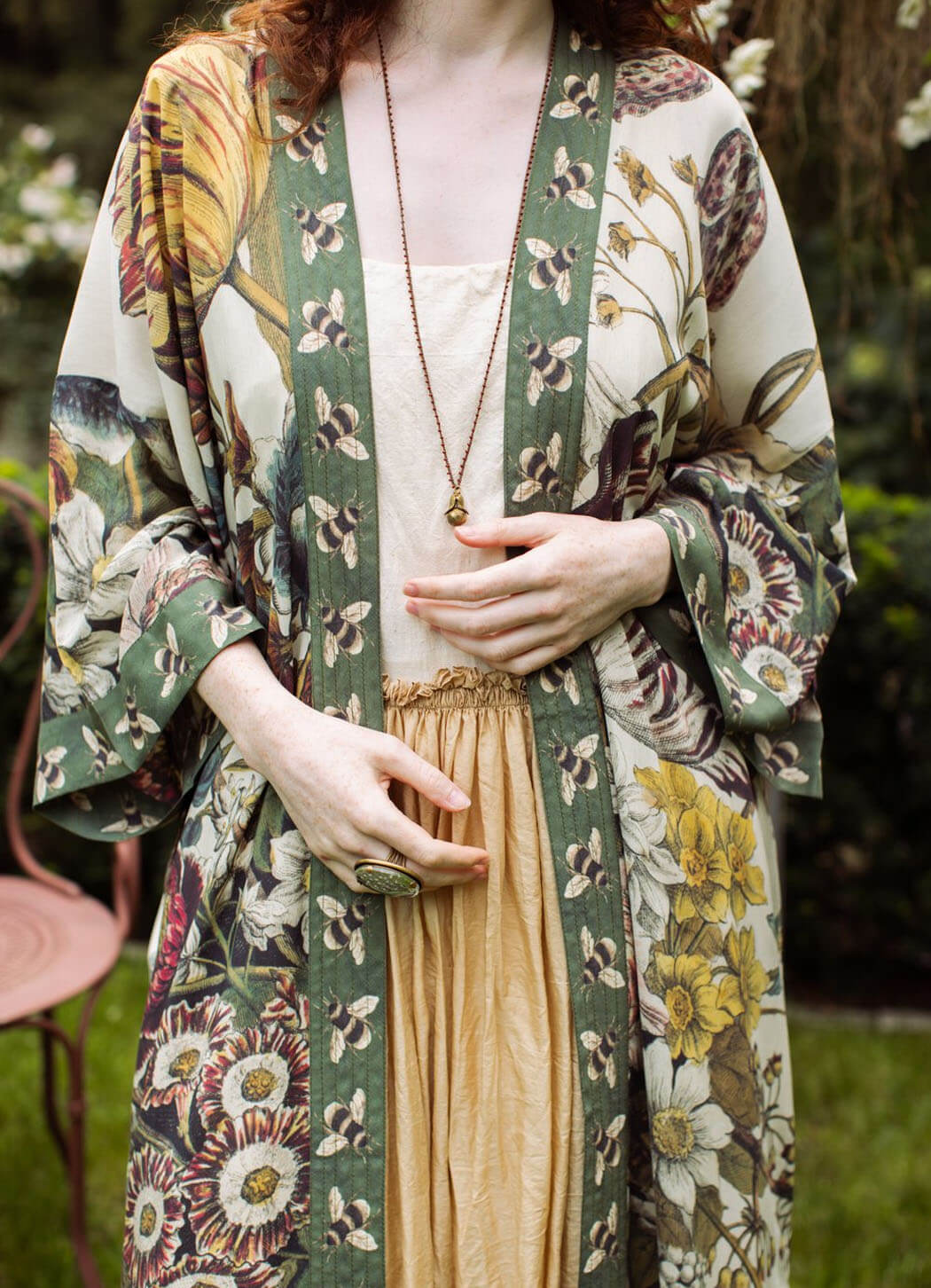 Market of Stars Love Grows Wild Floral Bamboo KImono Duster Robe with Bees