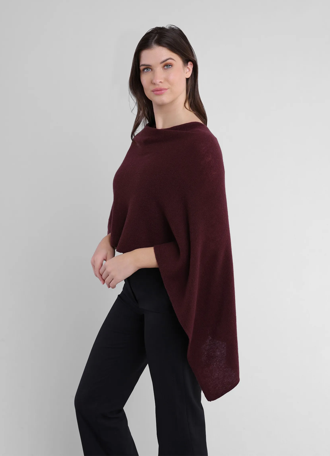 Alashan Cashmere Poncho in Burgundy