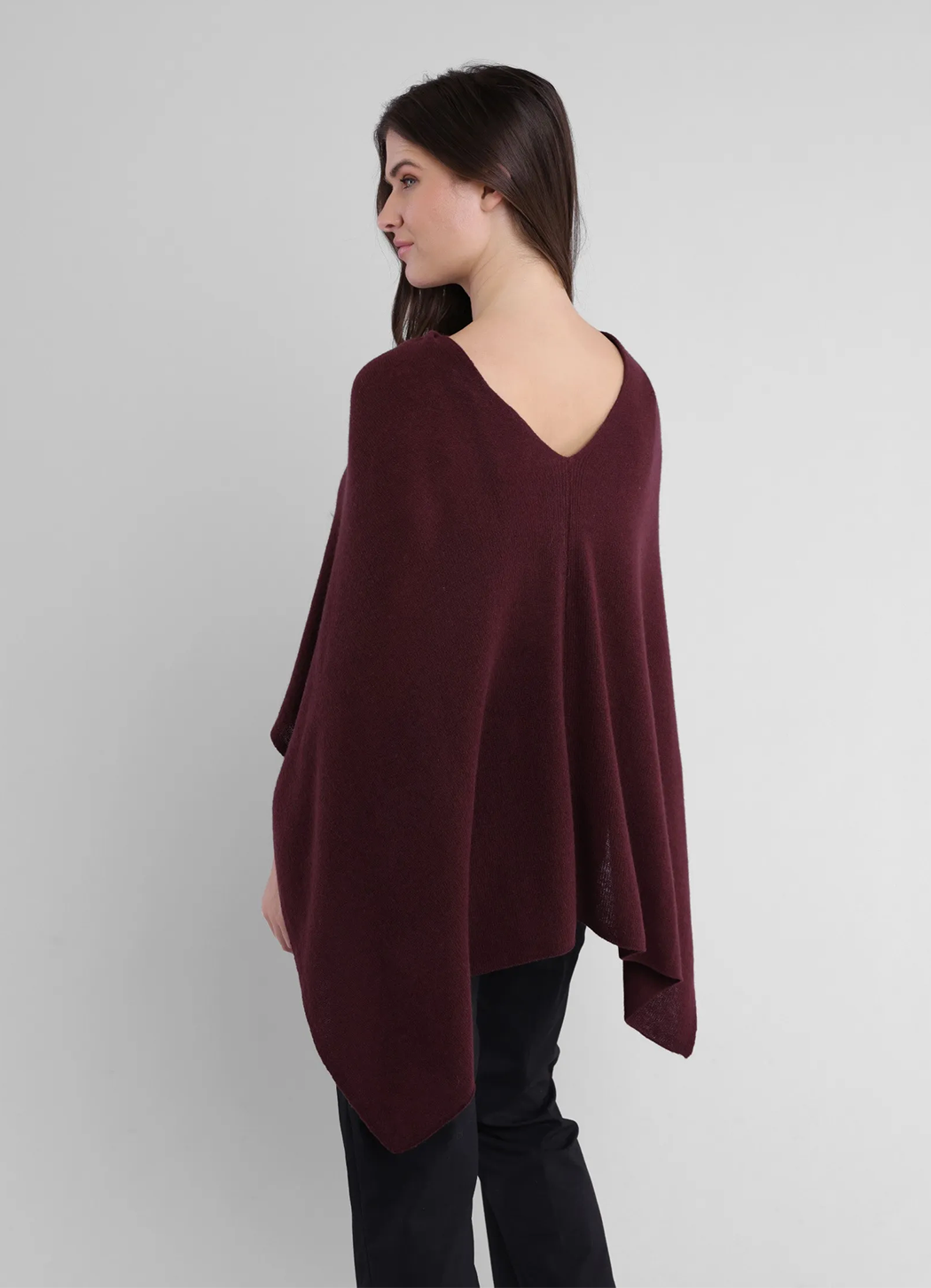 Alashan Cashmere Poncho in Burgundy