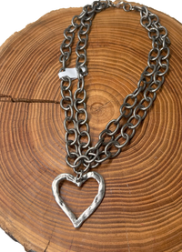 Belle Via Jewelry Hammered Open Heart With Etched Chunky Double Chain