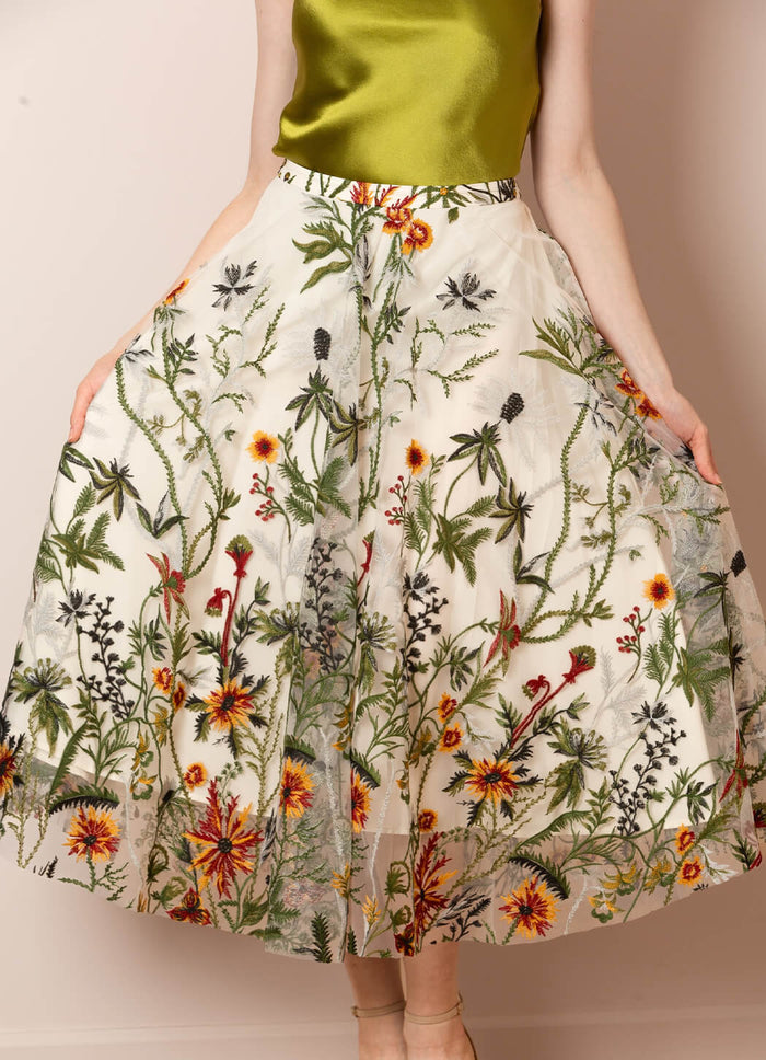 Jessie Liu Flared Skirt with Floral Embroidery