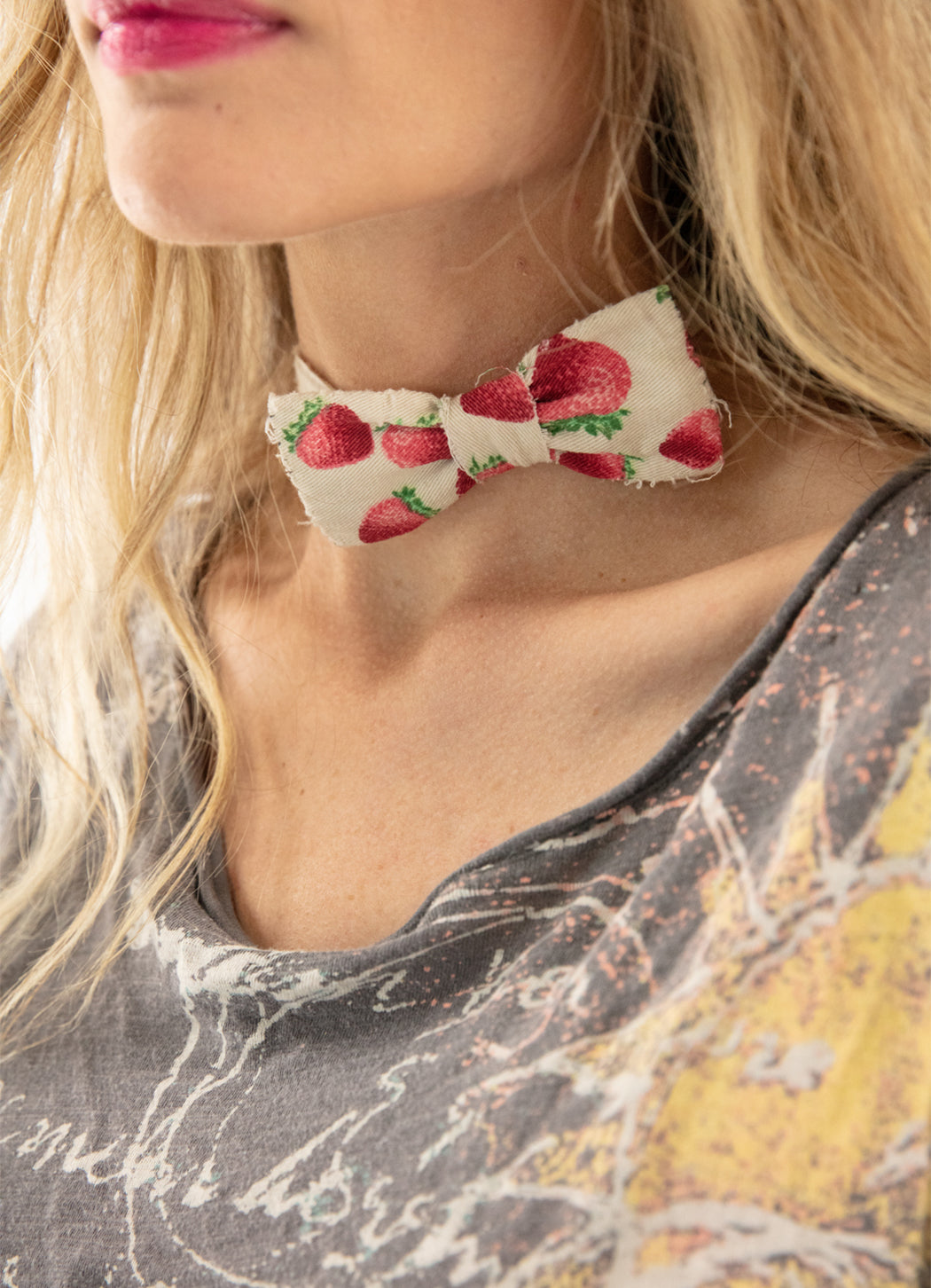 Magnolia Pearl Ender Bowtie