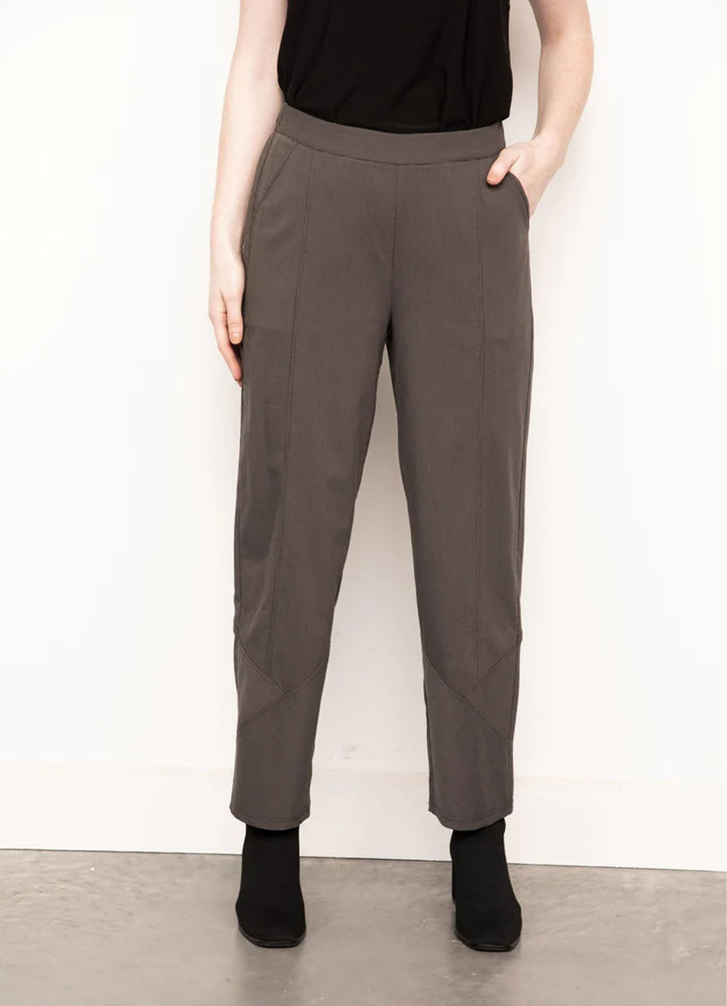 Express | High Waisted Luxe Comfort Knit Columnist Ankle Pant in Foundation  | Express Style Trial