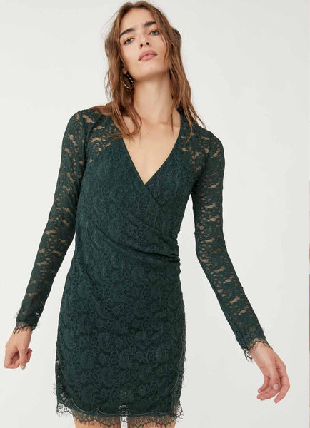 NWT Free People Pearl Lace Mini Champagne offers Toast